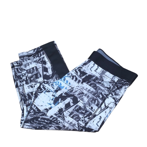 adidas Pants - Adidas Techfit Medium Compression Crop Leggings Size Large